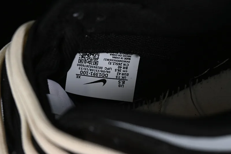 All Categories Nk SB Dunk Series Nk SB Dunk Low Low-top sneakers Nk Dunk Low Fast and Furious Distressed Oxidation Metal Punk SB strap low-top casual sneakers DD1391-100